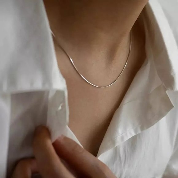 Minimalist Jewelry Premium 14K Yellow Gold Plated Elegant Dainty Chain - Picture 1 of 10